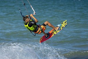 3 Kitesurf lessons at Garda Lake