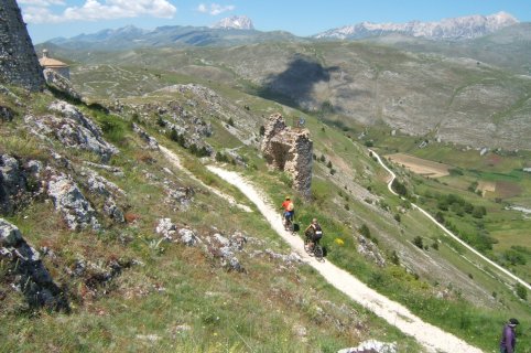A 4 days sport holiday in Abruzzo National Parks
