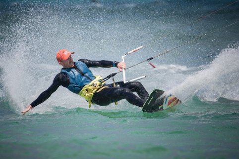Abenteuer Aktivität: Lift Kitesurfen am Gardasee